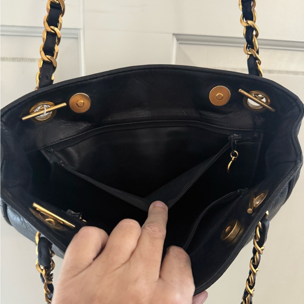 CHANEL Vintage Coco Mark Chain Shoulder Tote -Black Leather Gold Hardware w/CoA - Picture 9 of 15